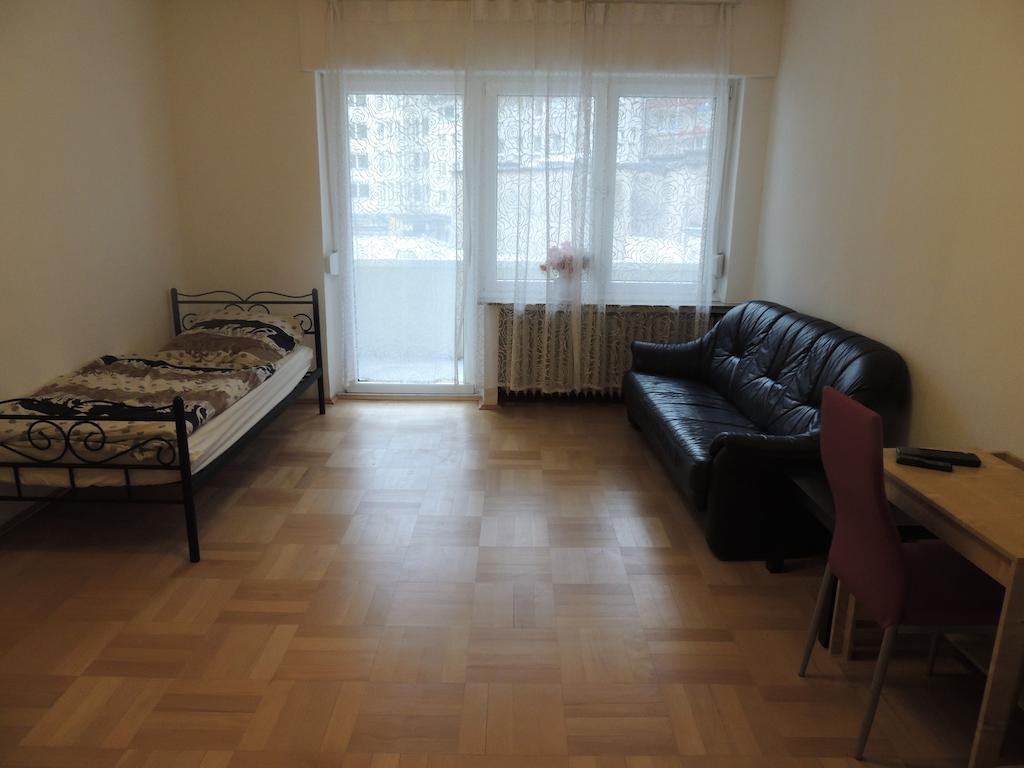 Schoenes Apartment In Essen Ruang foto